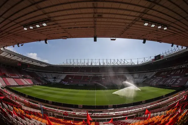 Gökyüzü İddia Şampiyonası yarı final maçı öncesinde Sunderland ile Coventry City stadyumunun genel görüntüsü 13 Mayıs 2025 'te Sunderland, İngiltere' de oynanacak.