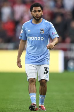 Coventry City 'den Jay Dasilva 13 Mayıs 2025' te İngiltere 'nin Sunderland şehrindeki stadyumda oynanan yarı final maçında Sunderland ile Coventry City arasında oynanacak.