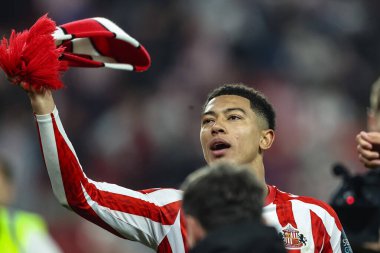 Sunderland 'dan Jobe Bellingham, 13 Mayıs 2025' te İngiltere 'nin Sunderland kentinde oynanan Sunderland-Coventry City maçında Gökyüzü İddia Şampiyonası yarı final maçında galibiyeti kutluyor.