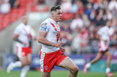St. Helens 'den Jack Welsby, 15 Mayıs 202' de St Helens - Catalans Dragons maçında St. Helens - All Wicked Stadyumu 'nda maç yapıyor.