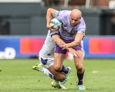 Warrington Wolves takımından James Harrison, 18 Mayıs 2025 'te İngiltere' nin Wakefield kentindeki DIY Kitchens Stadyumu 'nda oynanan 11.