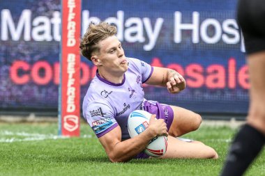 Warrington Wolves takımından Arron Lindop, 18 Mayıs 2025 'te İngiltere' nin Wakefield şehrinde oynanan 11. Betfred Süper Lig karşılaşmasında Wakefield Trinity, Warrington Wolves 'a karşı oynuyor.