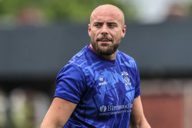 Warrington Wolves takımından James Harrison, Betfred Süper Lig 11. Maç öncesi ısınma turunda Wakefield Trinity, Warrington Wolves 'a karşı DIY Kitchens Stadyumu, Wakefield, Birleşik Krallık, 18 Mayıs 202