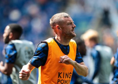 Leicester City 'den Jamie Vardy Premier League maçı sırasında King Power Stadyumu' nda Leicester City ile Ipswich Town maçında ısınma turunda, 18 Mayıs 202