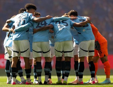 Manchester City, 17 Mayıs 202 'de Wembley Stadyumu' nda oynanan ve Manchester City ile oynanan FA Cup final maçı öncesinde bir araya geldi.