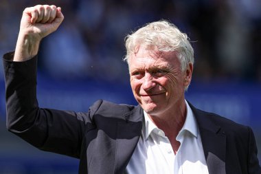 18 Mayıs 2025 'te Goodison Park, Liverpool' da oynanan Premier League maçında Everton ve Southampton maçı öncesinde The Winslowe Hotel 'in önünde Everton taraftarları