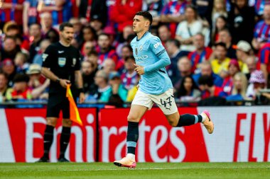 Manchester City 'den Phil Foden, 17 Mayıs 202' de İngiltere 'nin Wembley Stadyumu' nda oynanan ve Manchester City 'ye karşı oynanan FA Cup final maçında sahaya çıktı.