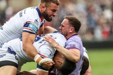 Warrington Wolves takımından Ben Currie, 18 Mayıs 202 'de İngiltere' nin Wakefield şehrinde oynanan 11. Betfred Süper Lig karşılaşmasında Wakefield Trinity vs Warrington Wolves 'a karşı mücadele etti.