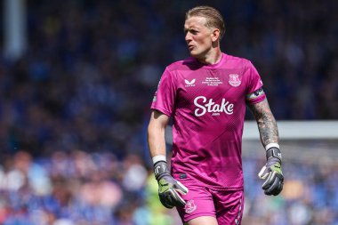 18 Mayıs 2025 'te Goodison Park, Liverpool' da oynanan Premier League maçında Everton ve Southampton maçı öncesinde The Winslowe Hotel 'in önünde Everton taraftarları