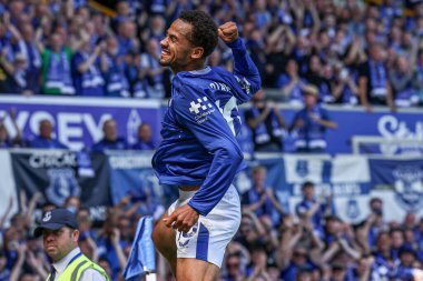 Everton 'dan Iliman Ndiaye, 18 Mayıs 2025' te Goodison Park, Liverpool, İngiltere 'de oynanan Premier League maçında Everton' a karşı Southampton maçında 2-0 'lık galibiyet golünü kutluyor.