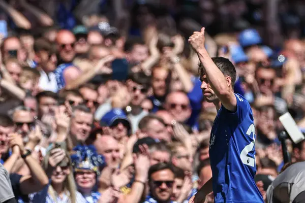 Everton 'dan Samus Coleman, 18 Mayıs 2025 tarihinde Goodison Park, Liverpool, İngiltere' de oynanan Premier League maçı sırasında Everton ve Southampton maçında sakatlandıktan sonra değiştirildi.