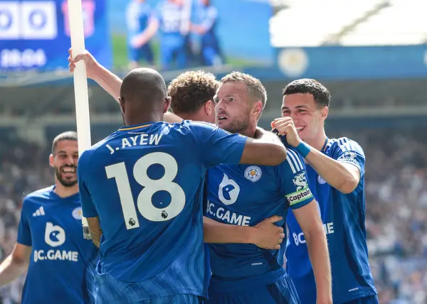 Leicester City 'den Jamie Vardy, 18 Mayıs 2025' te King Power Stadyumu 'nda oynanan Premier League maçında Leicester City-Ipswich Town maçında 1-0' lık galibiyetini kutluyor.