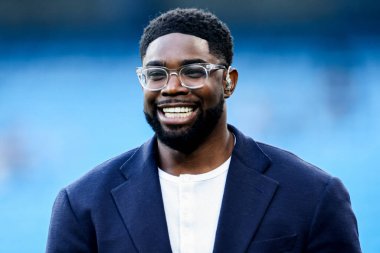 Micah Richards, 20 Mayıs 2025 tarihinde Etihad Stadyumu 'nda oynanan Premier League karşılaşması öncesinde tepki gösterdi.