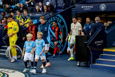Manchester City 'den Kevin De Bruyne, 20 Mayıs 202' de Etihad Stadyumu 'nda oynanan Premier League maçından önce takıma liderlik ediyor.