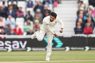 Zimbabwe 'den Sikandar Raza, 1. Rothesay Deneme Maçı' nda İngiltere, Trent Köprüsü 'nde Zimbabwe' ye karşı, 22 Mayıs 202