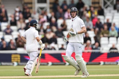 İngiltere 'den Zak Crawley, 22 Mayıs 202' de İngiltere 'nin Trent Bridge, Nottingham' da oynanan Rothesay Test Maçı 1.