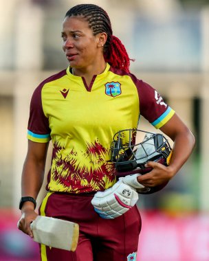 Batı Hint Adaları 'ndan Cherry Ann Fraser, 21 Mayıs 202 tarihinde İngiltere' nin Spitfire Ground, Canterbury kentinde düzenlenen 1.