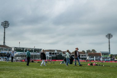 1. Vitality IT20 Serisi öncesinde Spitfire Ground 'a gelen taraftarlar, 21 Mayıs 202' de Spitfire Ground, Canterbury, İngiltere 'deki Batı Hint Kadınları' na karşı İngiliz Kadınlar