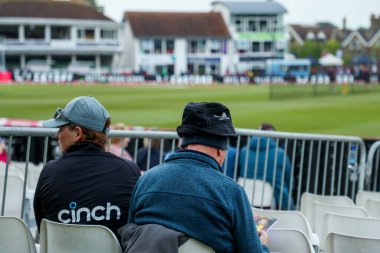 1. Vitality IT20 Serisi öncesinde Spitfire Ground 'a gelen taraftarlar, 21 Mayıs 2025' te Spitfire Ground, Canterbury 'deki Batı Hint Kadınları' na karşı İngiliz Kadınlar