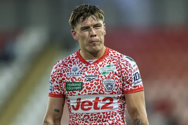 Leigh Leoparları 'ndan Keanan Brand 12. Betfred Süper Lig karşılaşmasında Leigh Leopards' a karşı Hull FC Leigh Spor Köyü, Leigh, İngiltere, 22 Mayıs 2025