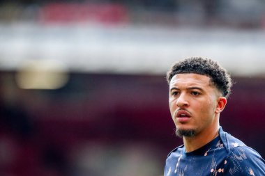 Chelsea 'den Jadon Sancho, Premier Lig maçından önce Nottingham Forest Chelsea' ye karşı City Ground, Nottingham, İngiltere 'de 25 Mayıs 2025' te ısınıyor.