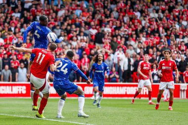 Chelsea 'li Tosin Adarabioyo, İngiltere' nin Nottingham City Ground, Nottingham şehrinde oynanan Premier Lig maçında topu sürüyor.