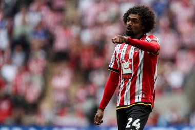 Sheffield United takımından Hamza Choudhury 24 Mayıs 2025 'te Wembley Stadyumu' nda Sheffield United ile Sunderland arasındaki final maçında