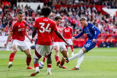 Chelsea 'den Cole Palmer, Nottingham Forest' ın Chelsea 'ye karşı oynadığı Premier Lig maçında 25 Mayıs 2025' te Nottingham City Ground, İngiltere 'de çekim yapıyor.