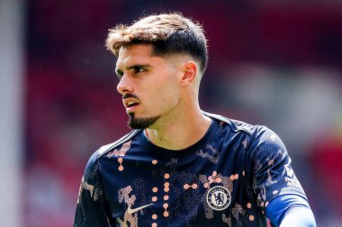 Chelsea 'den Pedro Neto Premier Lig maçından önce Nottingham Forest Chelsea' ye karşı City Ground, Nottingham, İngiltere 'de 25 Mayıs 2025' te ısınıyor.