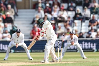 Zimbabwe 'den Wessly Madhevere, 23 Mayıs 2025' te İngiltere 'nin Nottingham kentindeki Trent Köprüsü' nde oynanan Rothesay Test Maçı 2.