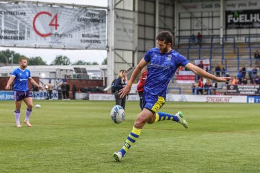 Warrington Wolves takımından Stefan Ratchford, 23 Mayıs 2025 'te Warrington Jones Stadyumu' nda oynanan 12. Betfred Süper Lig karşılaşmasında ısınma öncesi tekmelerini çalışıyor.