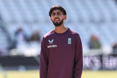 İngiltere 'den Shoaib Bashir Rothesay Test Maçı 2. Gün İngiltere' ye karşı Trent Köprüsü, Nottingham, Birleşik Krallık, 23 Mayıs 2025