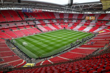 Wembley Stadyumu, 24 Mayıs 2025 'te Wembley Stadyumu' nda Sheffield United ile Sunderland arasındaki final maçı öncesinde genel olarak izleniyor.