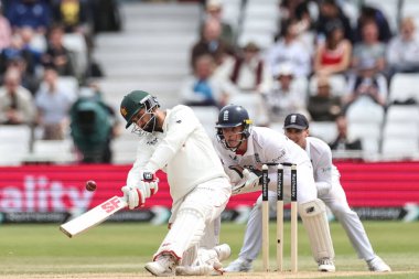 Zimbabwe 'den Sikandar Raza, 24 Mayıs 2025' te İngiltere 'nin Trent Bridge, Nottingham kentinde oynanan Rothesay Test Maçı 3.