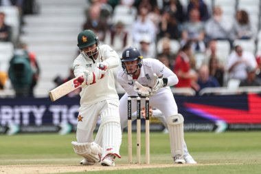 Zimbabwe 'den Sikandar Raza, 24 Mayıs 2025' te İngiltere 'nin Trent Bridge, Nottingham kentinde oynanan Rothesay Test Maçı 3.