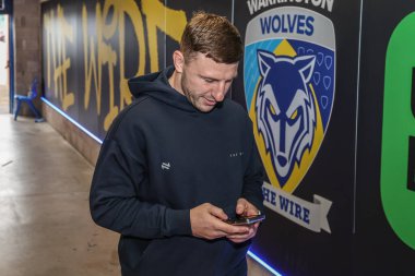 Warrington Wolves 'tan George Williams, 23 Mayıs 2025' te İngiltere 'nin Warrington şehrindeki Halliwell Jones Stadyumu' nda oynanan 12.