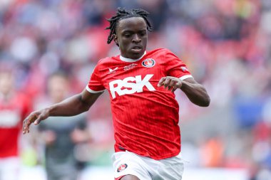 Charlton Athletic takımından Tyreece Campbell 25 Mayıs 2025 'te Wembley Stadyumu' nda Charlton Athletic ile Leyton Orient arasında oynanan final maçında
