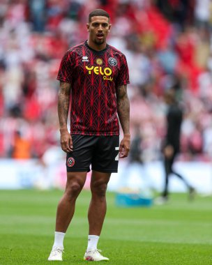 Sheffield United takımından Vinicius Souza, 24 Mayıs 2025 'te İngiltere' nin Wembley Stadyumu 'nda Sheffield United ile Sunderland arasındaki final maçı öncesinde ısınıyor.