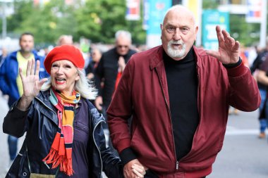 Charlton Athletic taraftarı, 25 Mayıs 2025 'te Wembley Stadyumu' nda Charlton Athletic ile Leyton Orient arasında oynanan final maçı öncesinde stadyuma geldi.