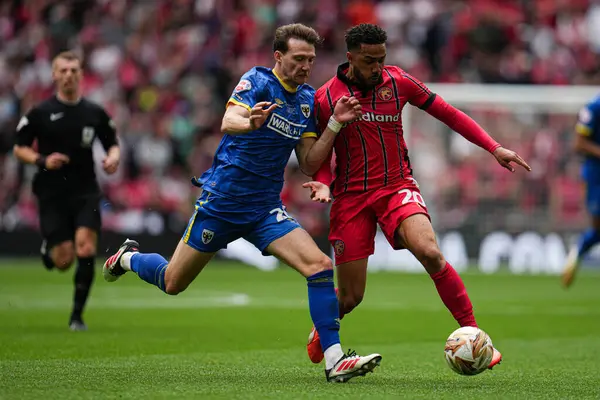 26 Mayıs 2025 'te Wembley Stadyumu' nda Wimbledon 'a karşı oynanan Gökyüzü İddia Ligi 2 Playoff Final maçı sırasında
