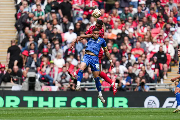 26 Mayıs 2025 'te Wembley Stadyumu' nda Wimbledon 'a karşı oynanan Gökyüzü İddia Ligi 2 Playoff Final maçı sırasında