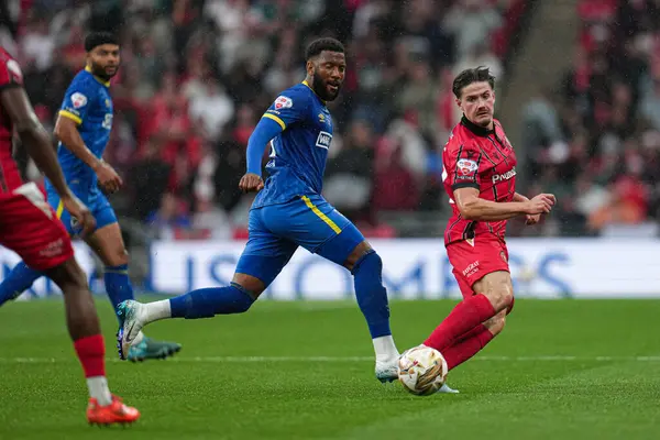 26 Mayıs 2025 'te Wembley Stadyumu' nda Wimbledon 'a karşı oynanan Gökyüzü İddia Ligi 2 Playoff Final maçı sırasında