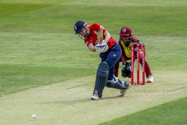 İngiltere 'den Heather Knight 3. Vitality IT20 Serisi' nde kadın yarasalar, 26 Mayıs 2025 'te Cloud County Ground, Chelmsford' da İngiltere 'ye karşı Batı Hint Kadınları ile karşılaşacak.