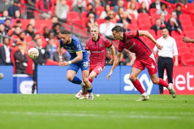 26 Mayıs 2025 'te Wembley Stadyumu' nda Wimbledon 'a karşı oynanan Gökyüzü İddia Ligi 2 Playoff Final maçı sırasında