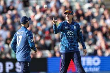 İngiltere kaptanı Harry Brook, Batı Hint Adaları 'ndan Gudakesh Motie' yi 29 Mayıs 2025 'te Edgbaston, Birmingham, Birleşik Krallık' ta 1.