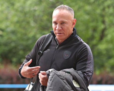 Adrian Lam, Betfred Süper Lig 13. Raundundan önce Leoparlar 'ın baş antrenörü Huddersfield Giants, John Smith Stadyumu' nda Leigh Leopards 'a karşı 29 Mayıs 2025