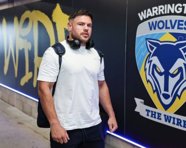 Warrington Wolves takımından Joe Philbin, 30 Mayıs 2025 'te Warrington Wolves Castleford Tigers' a karşı oynadığı Betfred Süper Lig maçında sahaya çıktı.