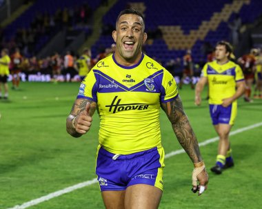 Warrington Wolves takımından Paul Vaughan, 30 Mayıs 2025 'te Warrington, İngiltere' deki Halliwell Jones Stadyumu 'nda oynanan 13.