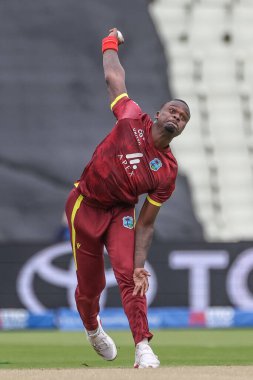 Batı Hint Adaları 'ndan Jayden Seales, 29 Mayıs 2025' te İngiltere 'nin Edgbaston, Birmingham' da Batı Hint Adaları 'na karşı 1.