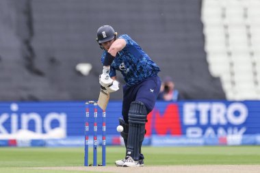 İngiltere 'den Jamie Smith, 29 Mayıs 2025' te İngiltere Edgbaston, Birmingham 'da Batı Hint Adaları' na karşı düzenlenen 1. Metro Bank ODI İngiltere karşılaşmasında günün ilk topunu attı.